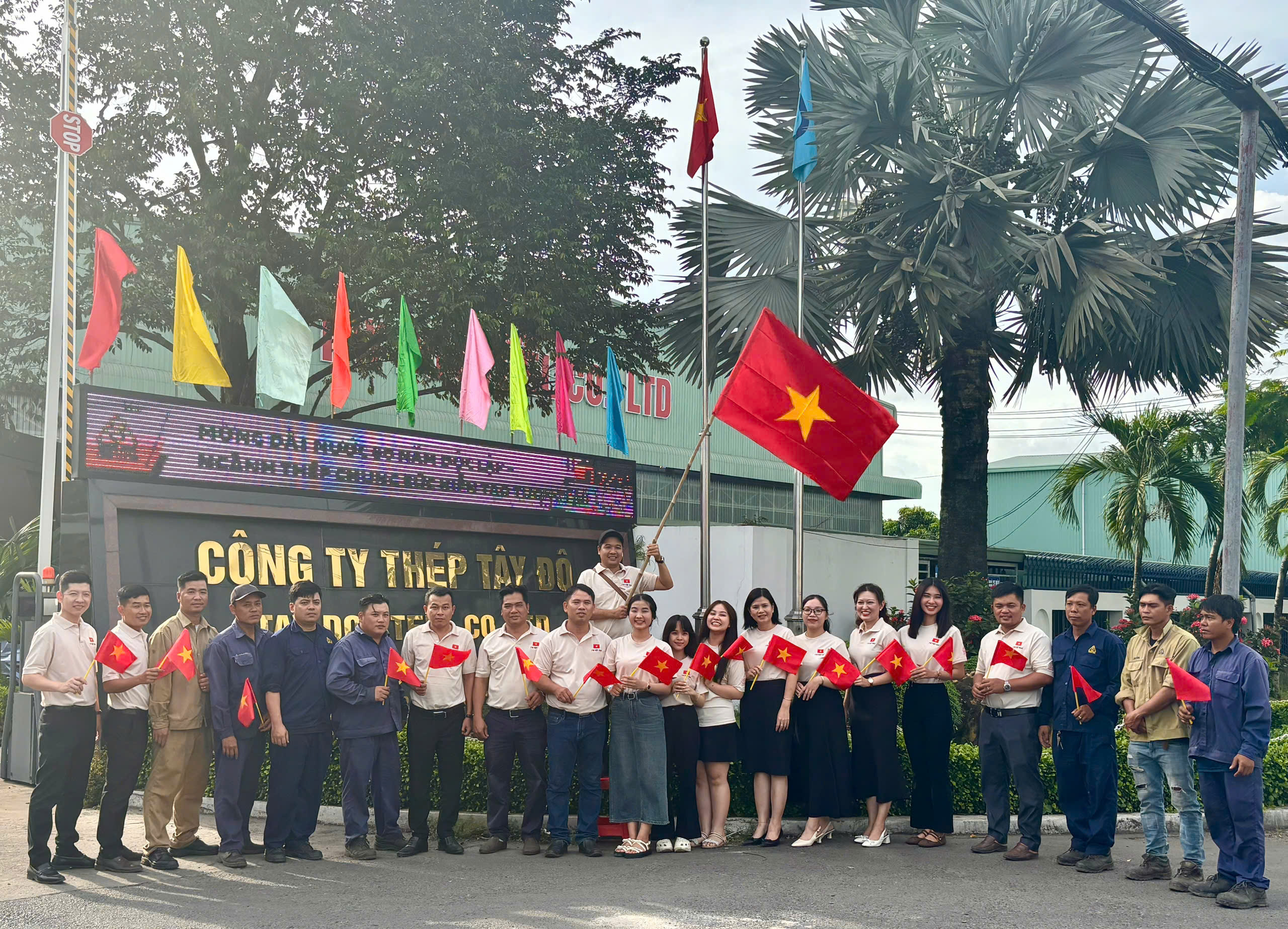 THÉP TÂY ĐÔ – “CHẤT THÉP” TRONG MỖI CON NGƯỜI: KIÊN CƯỜNG VÌ TƯƠNG LAI VIỆT NAM